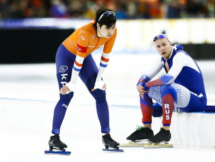 Koelizjnikov wint van Verbij, gaat aan de leiding