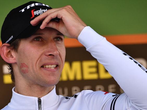 Mollema op stoom richting Tour: 'Ben onder de indruk van Team Ineos'