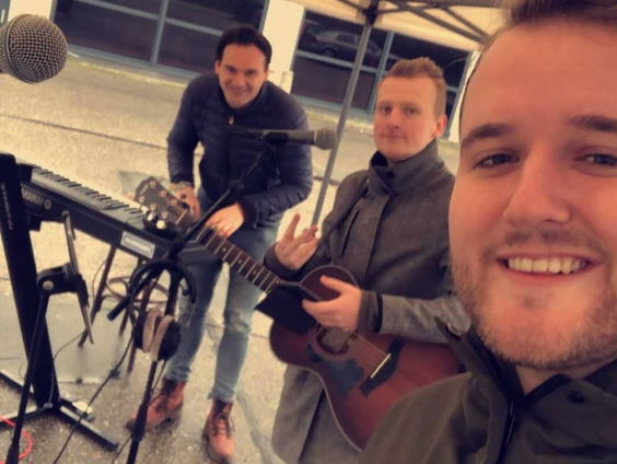 Wibrand Brontsema met Altijd Wel Iemand