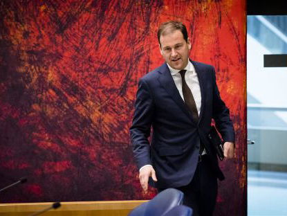 De PvdA moet de partij worden van de middenklasse