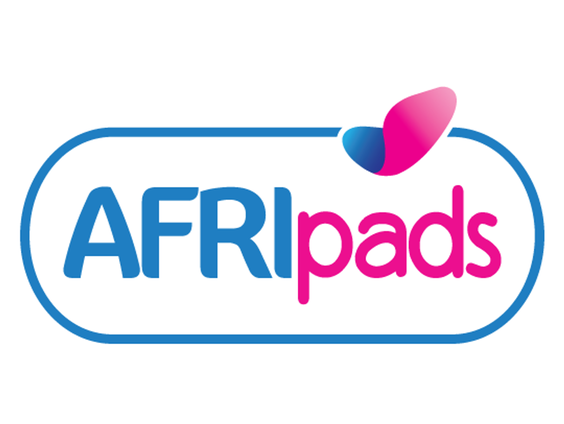 Elise leert vrouwen in Afrika meer over menstruatie