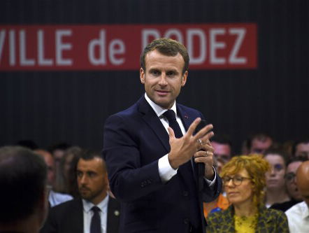 President Macron stuurt marineschip vanwege spanningen met Turkije