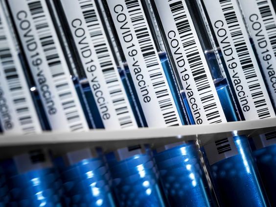 Lilianne Ploumen: dwing Pfizer af te zien van patent op covid-19-vaccin