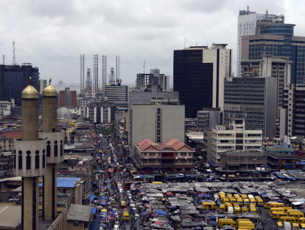 Lagos barst uit haar voegen: iedere dag 700 à 2000 nieuwe inwoners