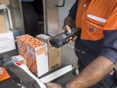 'Postbezorging op platteland in gedrang door toezichthouder'