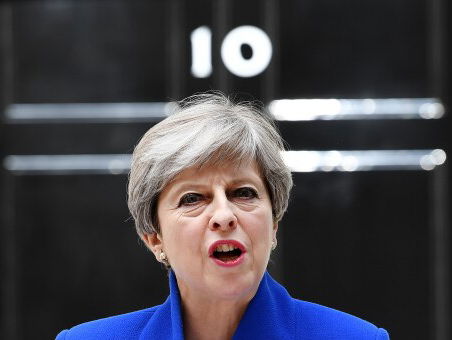 'Conservatieve politici moeten niet gokken'