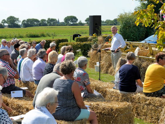 ChristenUnie Amsterdam wil kerkdiensten met zang in de openlucht