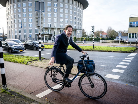‘Rutte heeft tegenstander nodig om goede campagne neer te kunnen zetten’