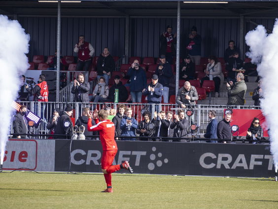Fans bij topper tussen Almere City en SC Cambuur