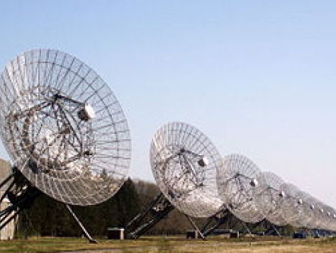 Terug naar 2012: De Wereldomroep stopt met Nederlandstalige uitzendingen