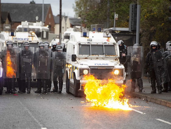 Nederlander Jeffrey vanuit Ierland over de rellen in Belfast