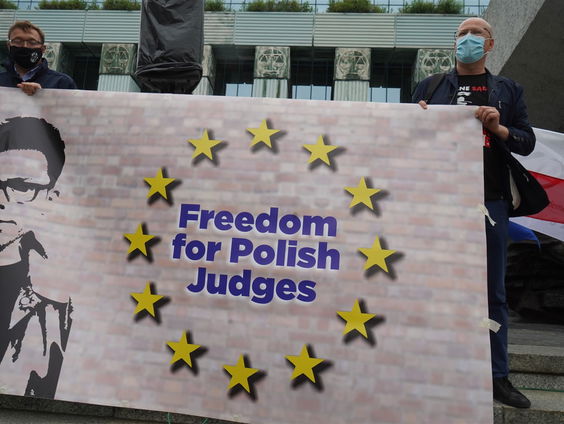 Nederlandse rechtsstaat niet langer onafhankelijk, aldus Polen