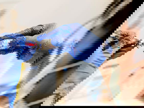 Europees Medicijn Agentschap (EMA) keurt extra prik met Pfizer goed