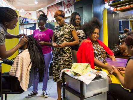 Sounds of Nairobi de schoonheidssalon