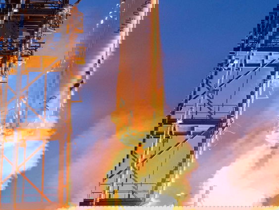 Stelling: Ruimtereizen moeten exclusief blijven voor onderzoekers