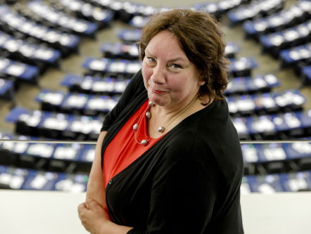 Agnes Jongerius over het minimumloon