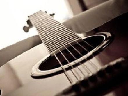 Een onverwoestbare 3D-geprinte gitaar?