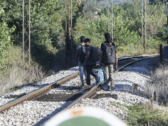Heeft de Europese grenswachtorganisatie illegaal mensen tegengehouden?