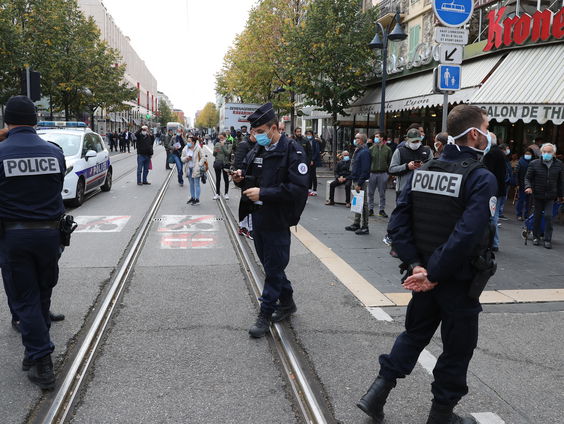 Terreuraanslag in Nice, dreigingsniveau Frankrijk naar hoogste niveau