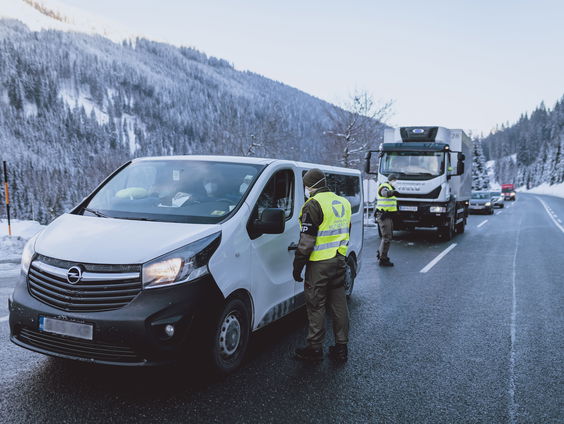 Duitsland sluit grenzen met Tirol en Tsjechiƫ
