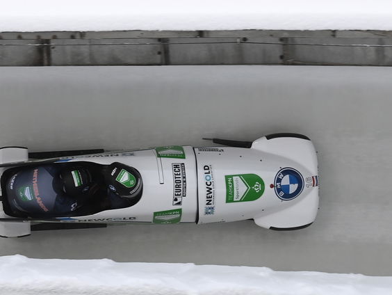 Ivo de Bruin crasht bij WK bobsleeën