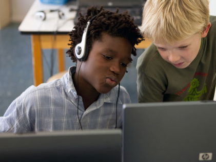 Jeugd is de hele dag online maar kan informatie moeilijk beoordelen