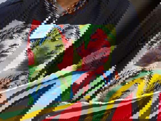 De West Coastklanken van 2Pac bestudeerd