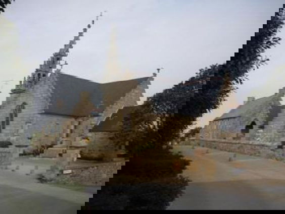 Tour-reportage: Feest in Trélévern