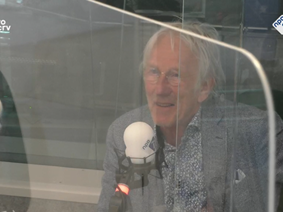 Volgens Freek de Jonge ontspringt niemand de dans