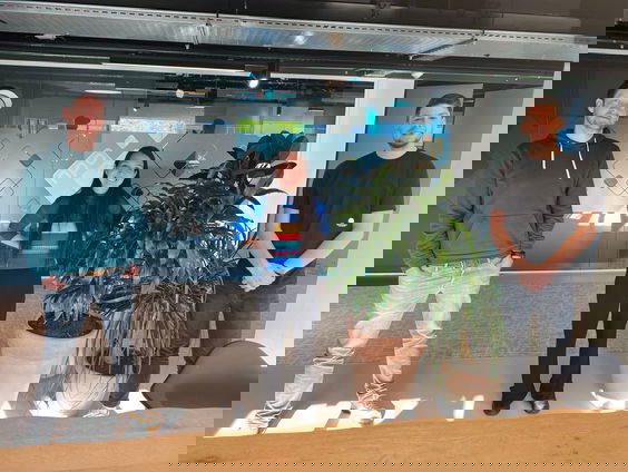 Joram Kaat neemt de ochtendkranten door in Dit Is De Zaterdag 29 mei