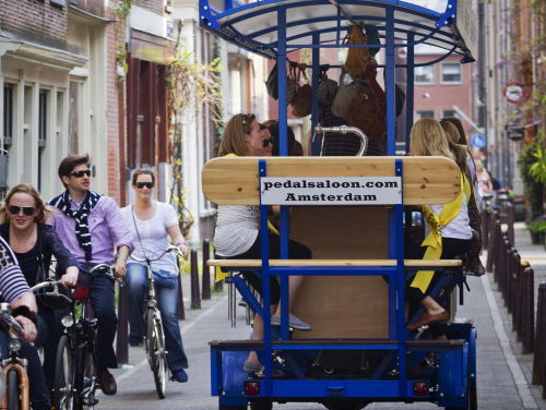 Bierfietsverhuurders leggen zich niet neer bij bierfietsverbod