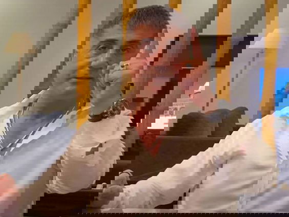 Hoe een Turkse maffioso de vuile was van politici buiten hangt