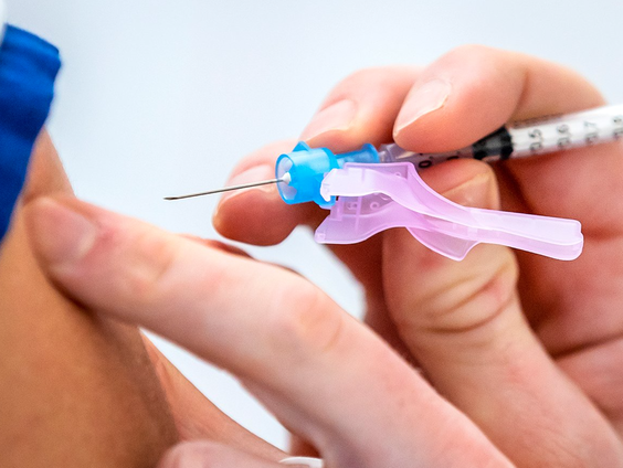 Vaccinnationalisme is geen oplossing voor pandemie