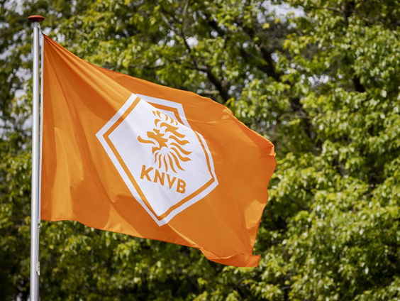 Stand.nl: De KNVB neemt te weinig stelling tegen mensenrechtenschendingen in Qatar