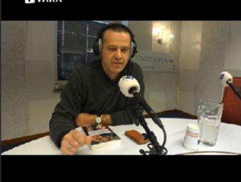 Gast in De Taalstaat: Bas Haan schreef de thriller Lenoir. Als Moord je optie is