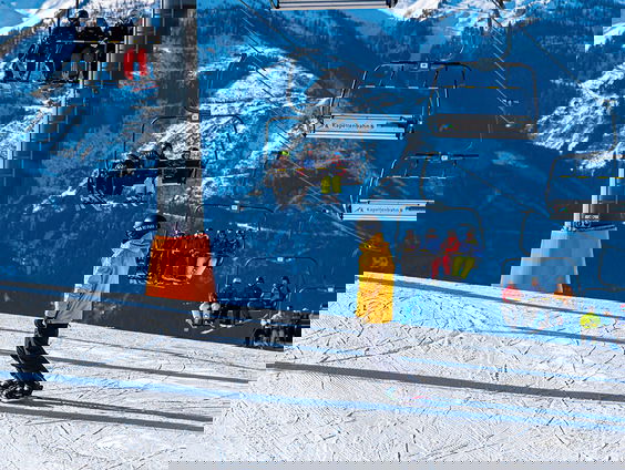 Staan de vakanties weer onder druk? ‘Steeds meer landen verplichten vaccinatie’