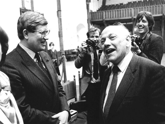 Historische verkiezingscampagnes: 1972 - debatten tussen Den Uyl en Wiegel