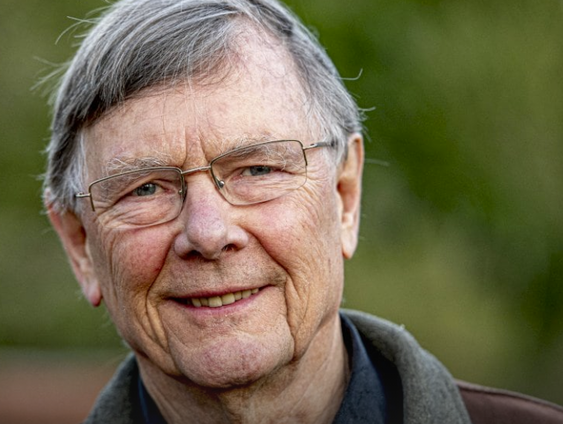 Viroloog Ab Osterhaus maakt zich grote zorgen over vogelgriep