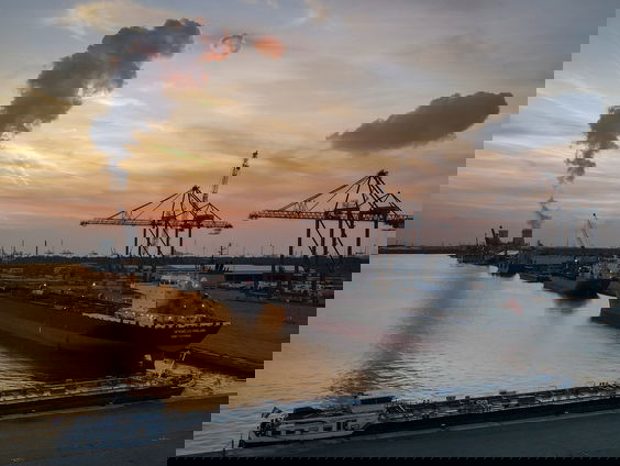 Onbemand schip debuteert in Rotterdamse haven