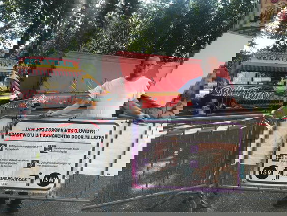 Nico gaf de hoop bijna op en solliciteerde zelfs bij de supermarkt, nu is hij dolblij dat zijn kermisattr ...