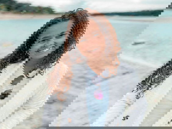 Lotte strijdt voor medicijn dat voorkomt dat ze blind wordt