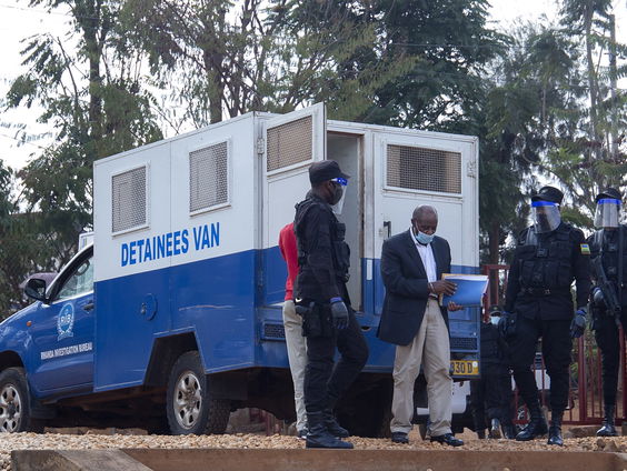 Overspeelt Kagame zijn hand met arresteren Hotel Rwanda-held?