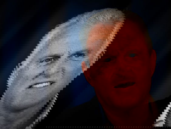 Dichter Ingmar Heytze brengt een ode aan Peter R. de Vries