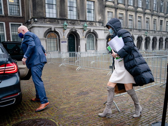 Een dag na de blunder van Ollongren: Wat kunnen we verwachten van het debat?