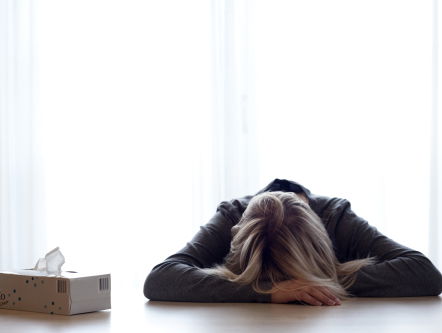 Peiling coronabeleid toont aan dat veel Nederlanders zich eenzaam voelen