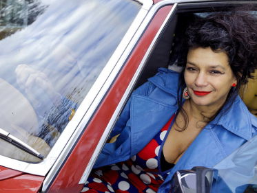 De Reismicrofoon: Esther Apituley