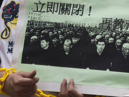 'Stilte over Chinese 'heropvoedingskampen' is een schande'