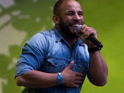 Mitchel Brunings brengt protestsong uit na dood George Floyd