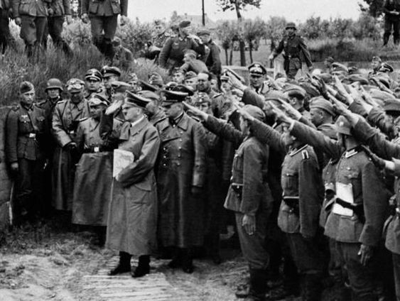 Flirt met de nazi’s kan de nazaten van de laatste Duitse keizer duur komen te staan