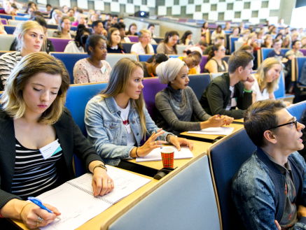 CPB: leenstelsel maakt studeren niet minder toegankelijk